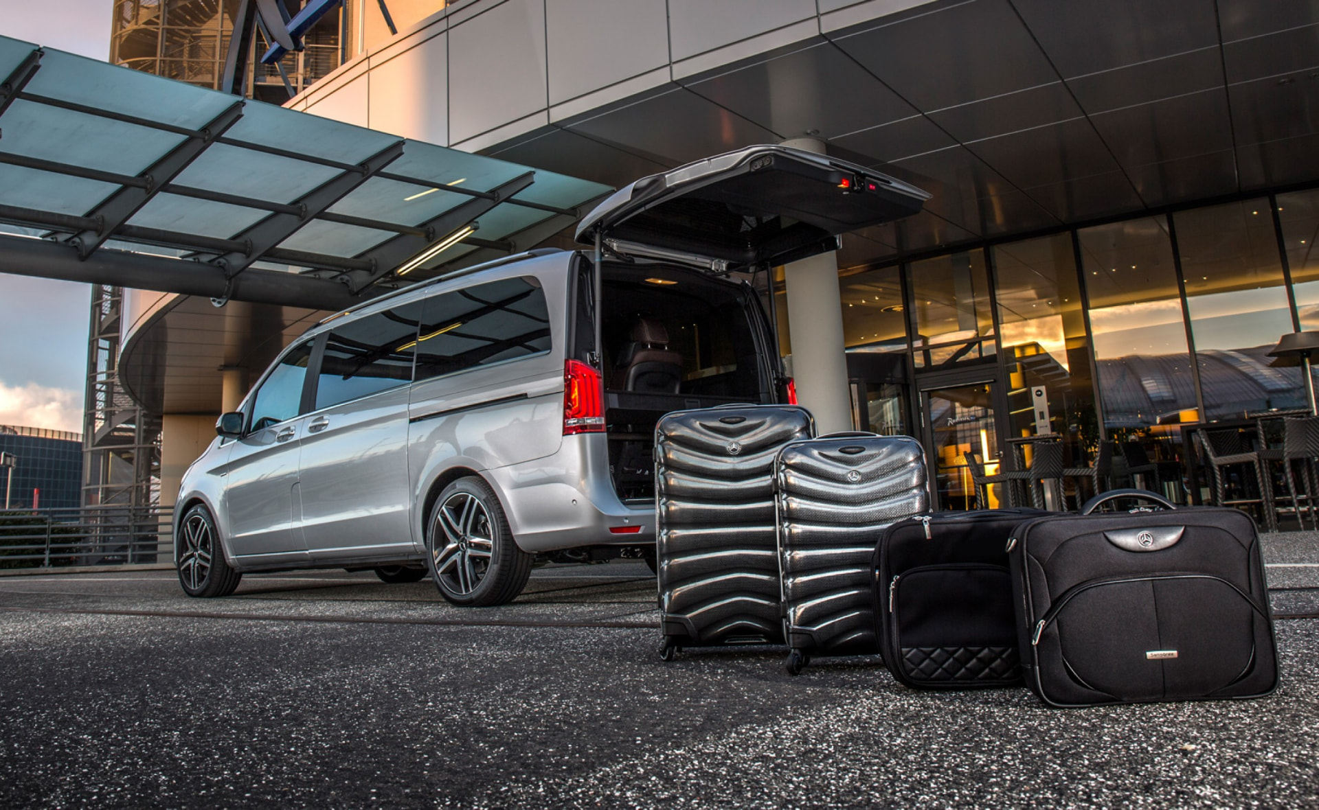 Private vehicle waiting for passengers at Vancouver International Airport (YVR)